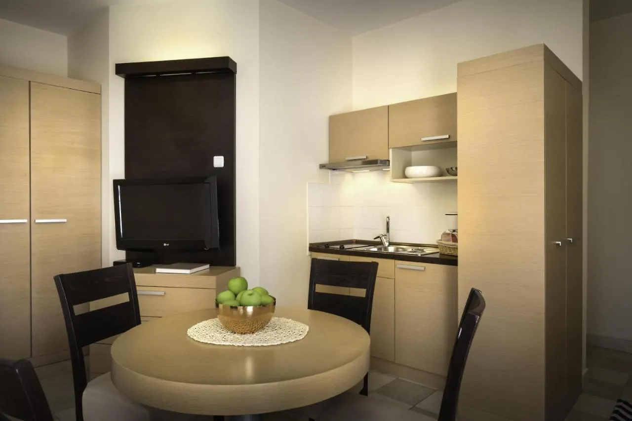 Apartment Aci Marina Cres