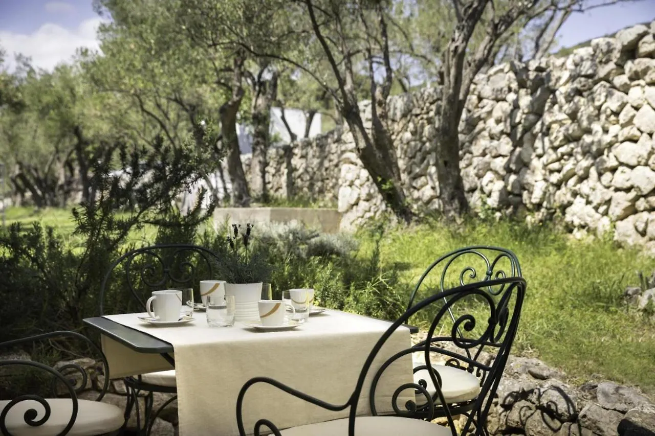 Apartment Aci Marina Cres 0*,  Croatia